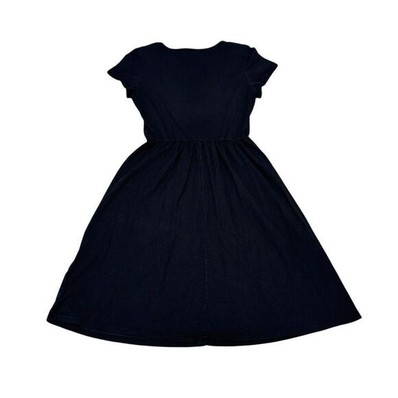 Simple black dress size medium - Picture 3 of 3